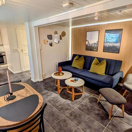 Exclusive And Cosy! Sea And Mountian View - Superfast Wifi, Washer And More Included Sortland Kültér fotó