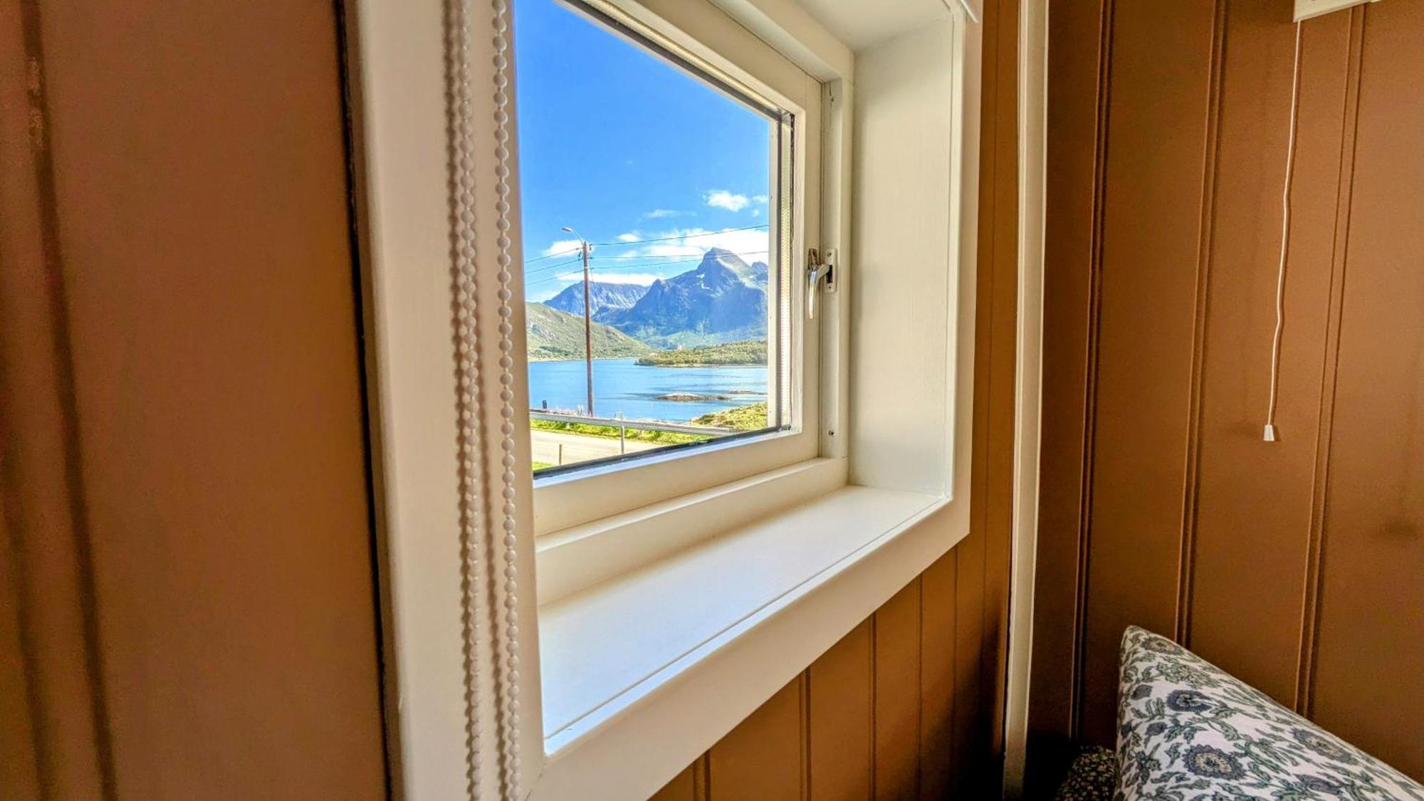 Exclusive And Cosy! Sea And Mountian View - Superfast Wifi, Washer And More Included Sortland Kültér fotó